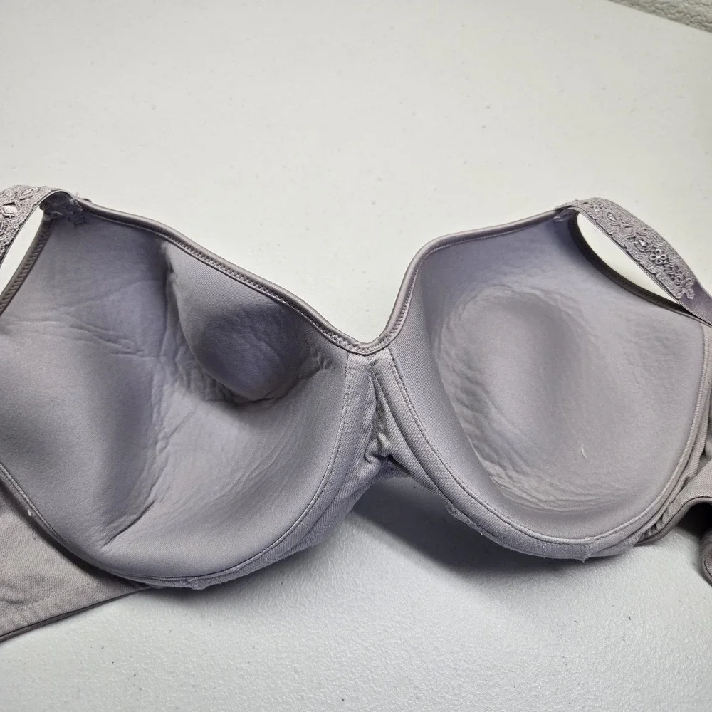 Bali Women Bra 42D Gray T Shirt Underwired Lace Strap Adjustable‎ Lightly Lined